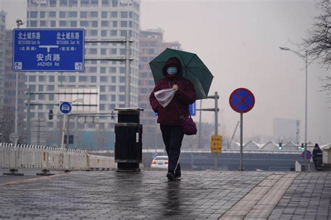 北京今天有雷阵雨，局地雨强较大，并伴有七八级短时大风_北京日报网