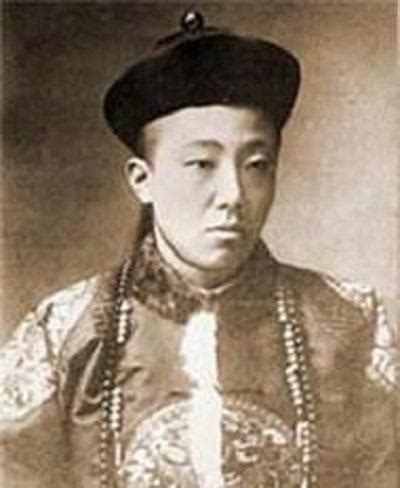 清高宗爱新觉罗·弘历（1711年9月25日—1799… - 堆糖，美图壁纸兴趣社区