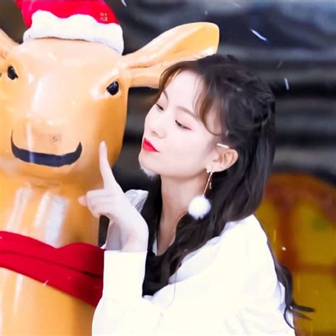 阿璇图片