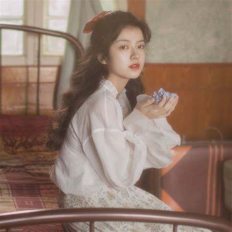 微博名甜美女生头像