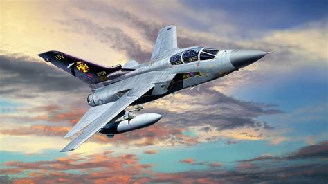 战斗机变敞篷机 美一架F-15在演习时座舱盖脱落|战斗机|F-15|F-15E_新浪军事_新浪网