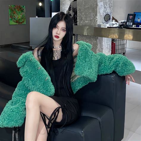 微信头像御姐风甜美女生