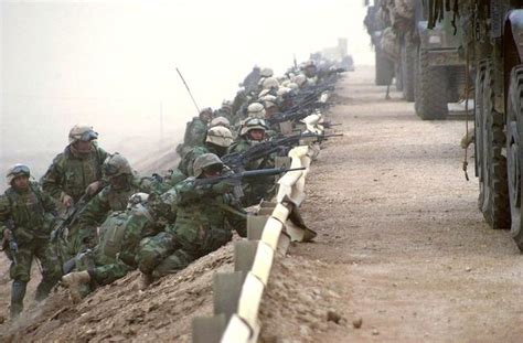 伊拉克战争，在美军的精确打击下，伊拉克哪有不败的道理|伊拉克|美军|作战_新浪新闻