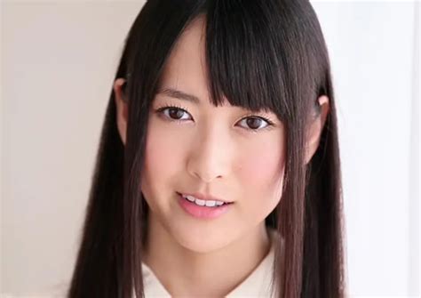 全日本女生都想拥有这张脸 45岁的她如何成为零差评女神的？_凤凰网