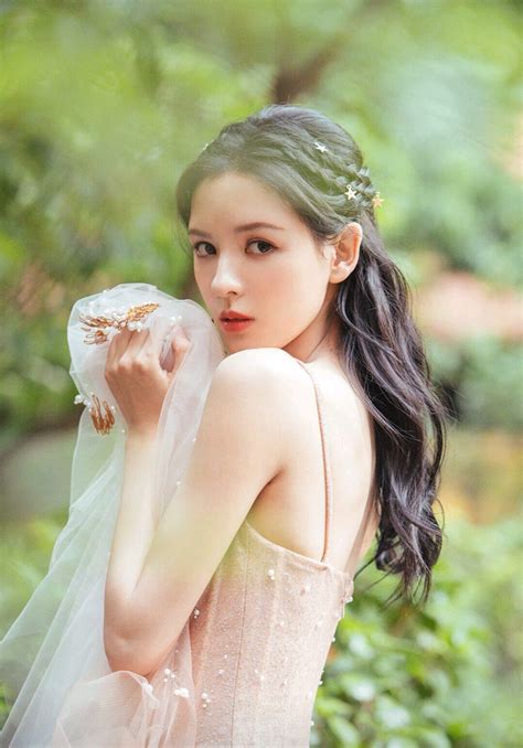张予曦唯美古风头像女生