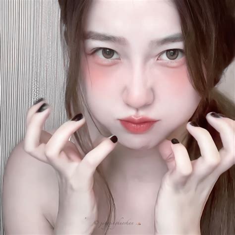 甜美女生头像虞书欣动漫