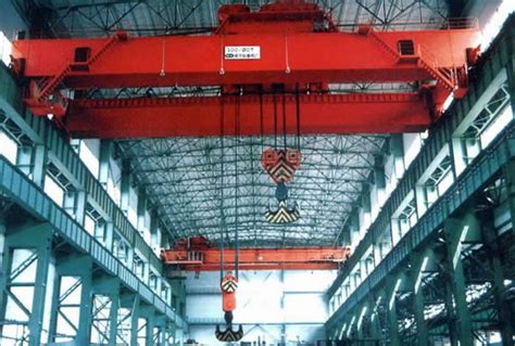 双梁桥式起重机 - 河南矿山重型起重机械有限公司