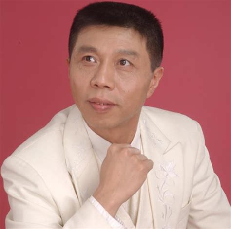 方世杰图片