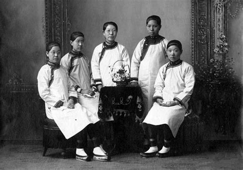 10张老照片带你认识真实的清朝社会，清宫戏太假_白银-历史随心看