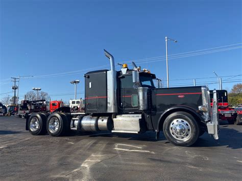 2015 Peterbilt 389 (For Sale) | Day Cab | #30N281457