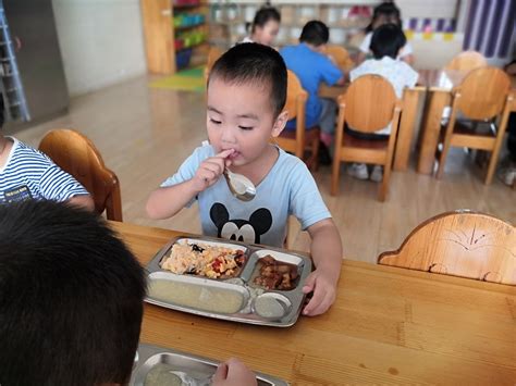 美食美客 亲子同乐——鸡东县实验幼儿园亲子美食制作活动-鸡西教育云