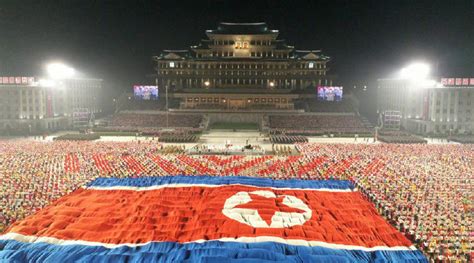 现场视频！朝鲜举行国庆73周年阅兵式_新浪新闻