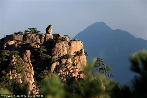 黄山奇石猴子观海图片