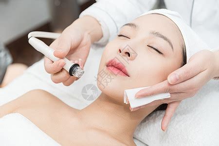 美容spa肌肤护理护肤高清图片下载-正版图片500724025-摄图网