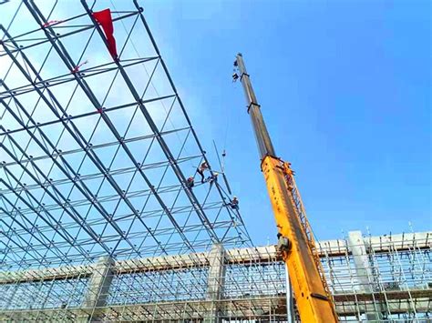 徐州螺栓球形网架加工厂家,徐州力求钢网架结构加工厂