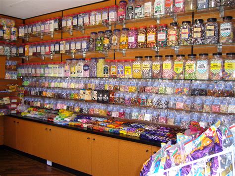 开一家糖果店挣到钱吗_全球加盟网