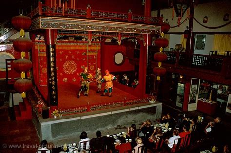 Peking Opera: Inheritance or popularization? - CGTN