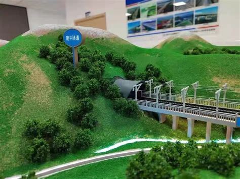 重庆交通职业学院,大型公路桥梁沙盘模型