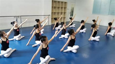 第十四届中国·哈尔滨国际体育舞蹈公开赛开幕