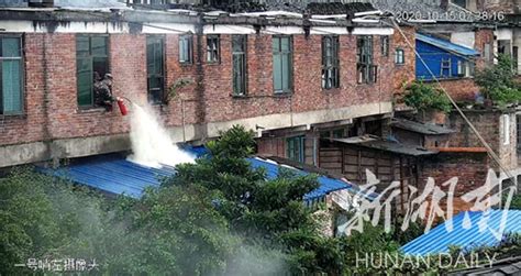关注|煤气泄露引发火灾，武警官兵紧急救援 - 永州 - 新湖南
