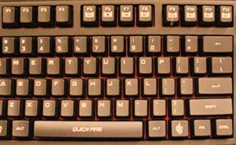 达摩鲨（Darmoshark）K5 Gulf Racing联名版 双模机械键盘开箱评测__财经头条