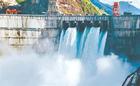 白鹤滩水电站主体工程开工建设 系全球在建规模最大水电工程|水电|白鹤滩|水电站_新浪新闻