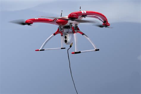 这款四翼无人机专门为通过滑翔运送物资而设计