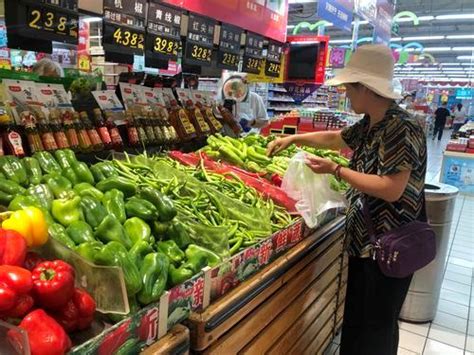 海口市美兰区3家农贸市场五种蔬菜销售3.5元/斤凤凰网海南_凤凰网