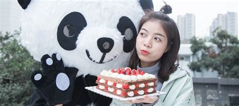熊猫蛋糕～萌萌哒的做法【图解】_熊猫蛋糕～萌萌哒的家常做法_熊猫蛋糕～萌萌哒怎么做_