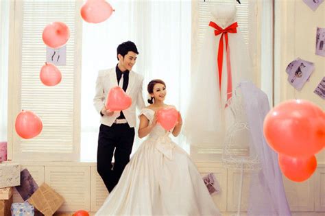 新人如何选择最适合自己的外景婚纱照拍摄地_晋中婚礼策划