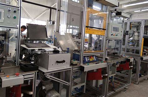 非标自动组装设备-广州精井机械设备公司