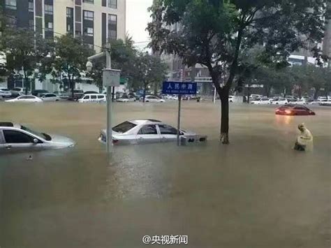 河南特大暴雨伤亡惨重__凤凰网资讯_凤凰网