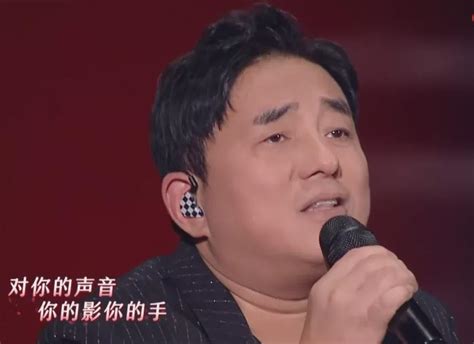 57岁吕方胖成了“吕圆”，但他一开口便示范了何为唱片时代的巨星