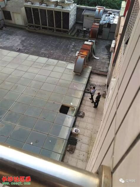 福建泉州市区温陵路一女子凌晨从8楼坠亡！据称她有俩孩子_社会_长沙社区通