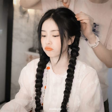 温柔女生头像白鹿