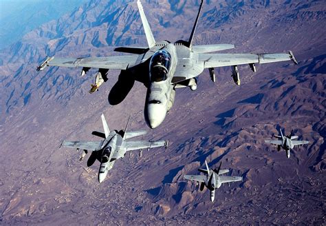 美军将增购94架F-35战斗机 拿中国威胁当借口_凤凰网
