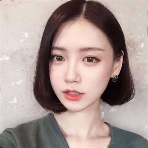 甜美女生头像圆脸