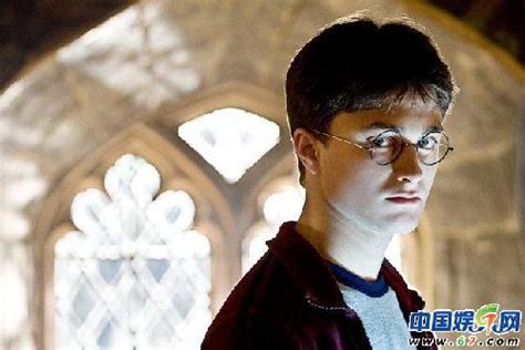 《哈利波特6》新剧照曝光 IMAX3D超长放映(图)_影音娱乐_新浪网