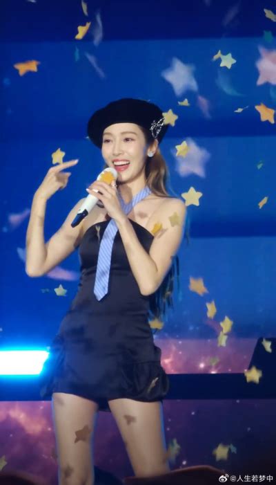 郑氏姐妹图片