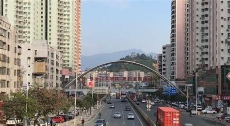 东莞最像香港的一个镇，樟木头镇的街区很发达，号称第二个香港城|樟木头镇|樟木头|香港城_新浪新闻