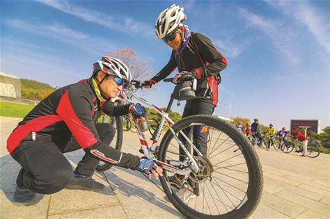 威海市体育局 群众体育 荣成举办环樱花湖骑行活动