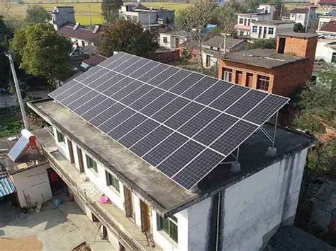 华南装备园首个屋顶分布式光伏发电项目建成运行