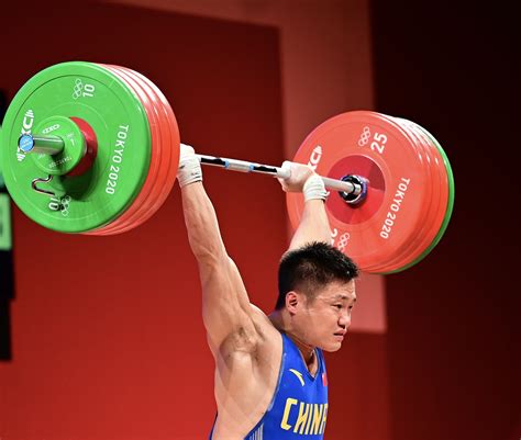 决赛 东京奥运会男子举重81公斤级决赛全程