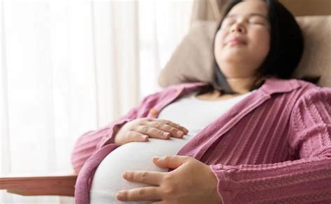 孕妇应该怎样睡才是正确的，孕期怎么睡觉