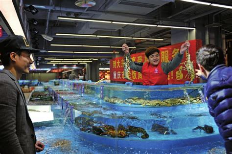 重庆九龙坡首家海鲜超市亮相