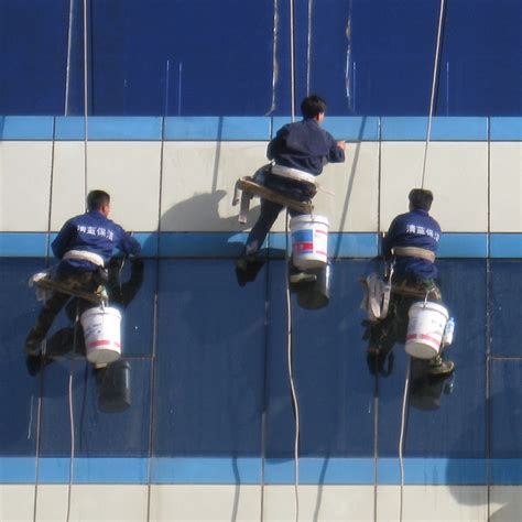 设备展示-外墙清洗-北京清蓝保洁服务有限公司