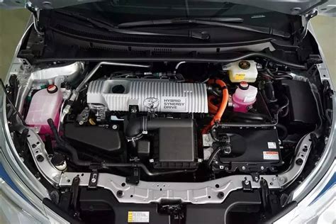 丰田新一代双擎混动技术 动力电池寿命更长更安全-电车资源