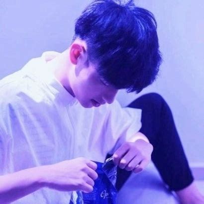 非主流男生头像紫色
