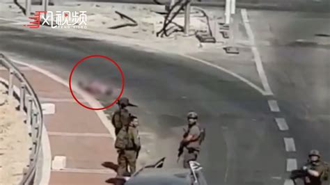 巴勒斯坦女子试图刺杀以军士兵被反杀：手持步枪射击，当场遭击毙_凤凰网视频_凤凰网