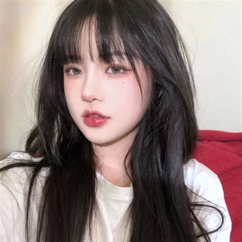 甜美女生人物图片头像